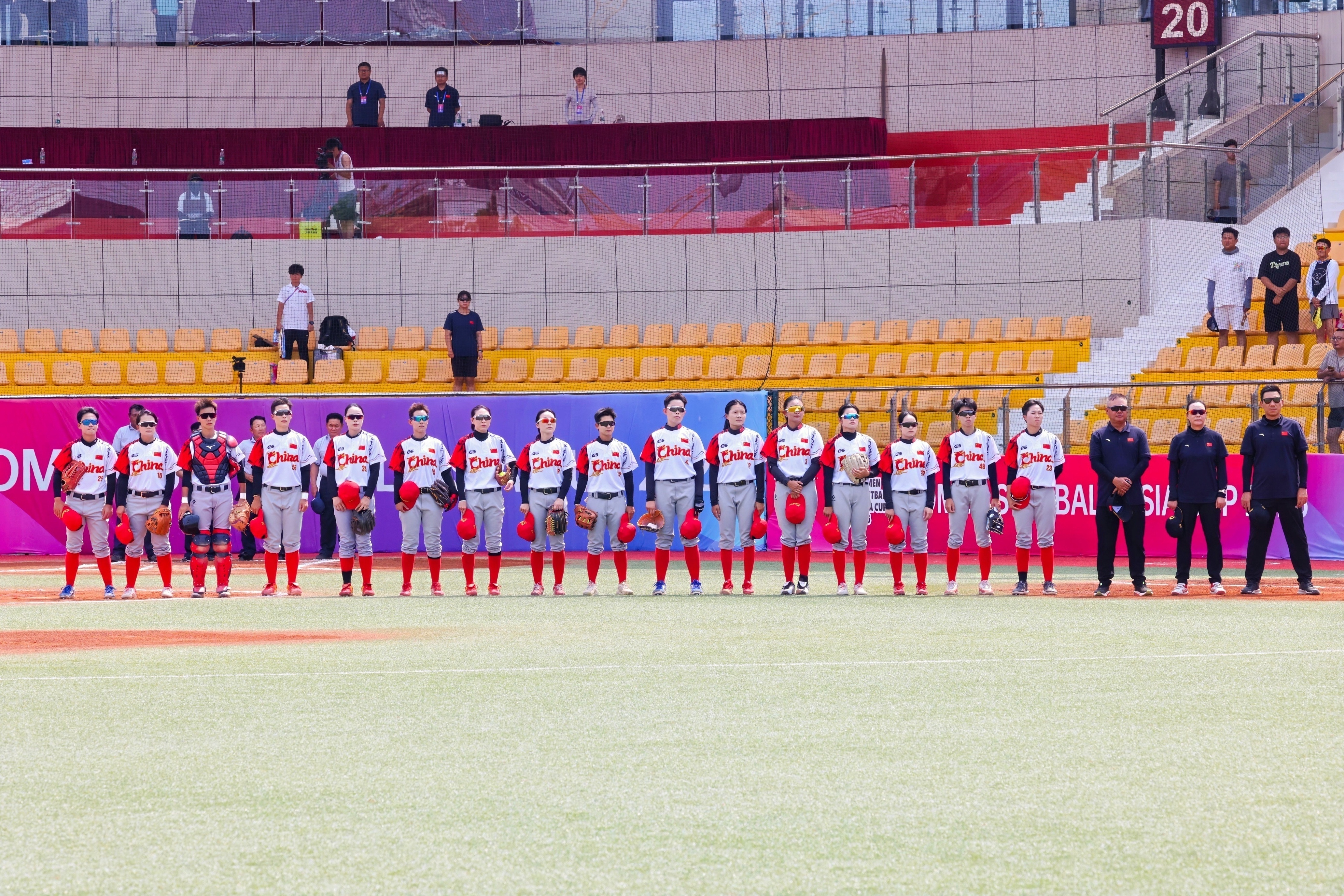 亚洲杯赛事中中国女队实现全胜